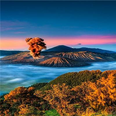 法国地方当局表示,3月24日在土伦法国海军基地附近发现一架未经授权的无人机。